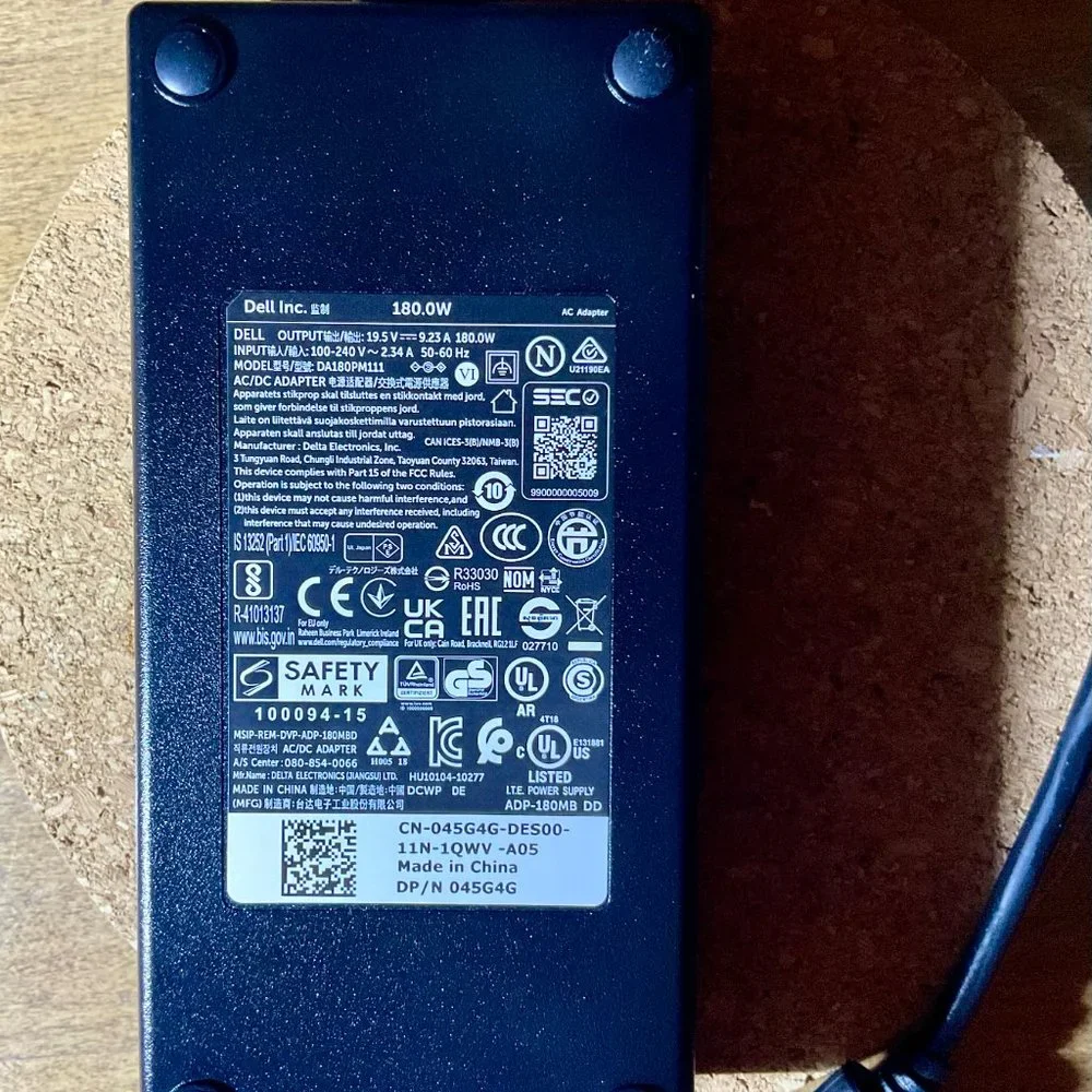 Dell 180W AC Adapter